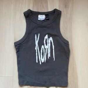 Korn band cropped tank women's